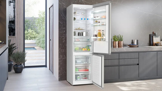 Siemens iQ300, Free-standing fridge-freezer, 203 x 60 cm, Brushed steel