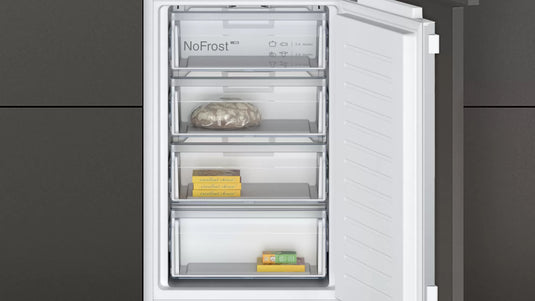 Neff N30, Built-in fridge-freezer with freezer at bottom, 177.2 x 54.1 cm, flat hinge