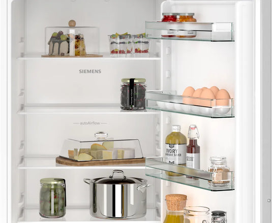 Siemens iQ100, Built-in fridge-freezer with freezer at bottom, 193.5 x 54.1 cm, sliding hinge