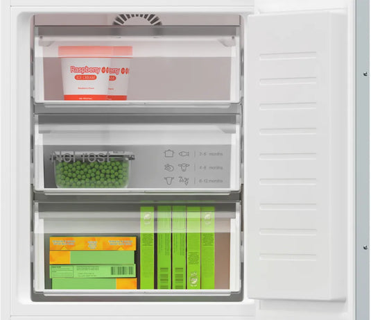 Bosch Series 4, Built-in fridge-freezer with freezer at bottom, 177.2 x 54.1 cm, sliding hinge