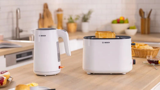Bosch TWK2M161GB MyMoment Kettle, White