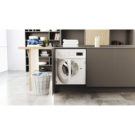 Hotpoint BIWDHG961485 Built-In Washer Dryer